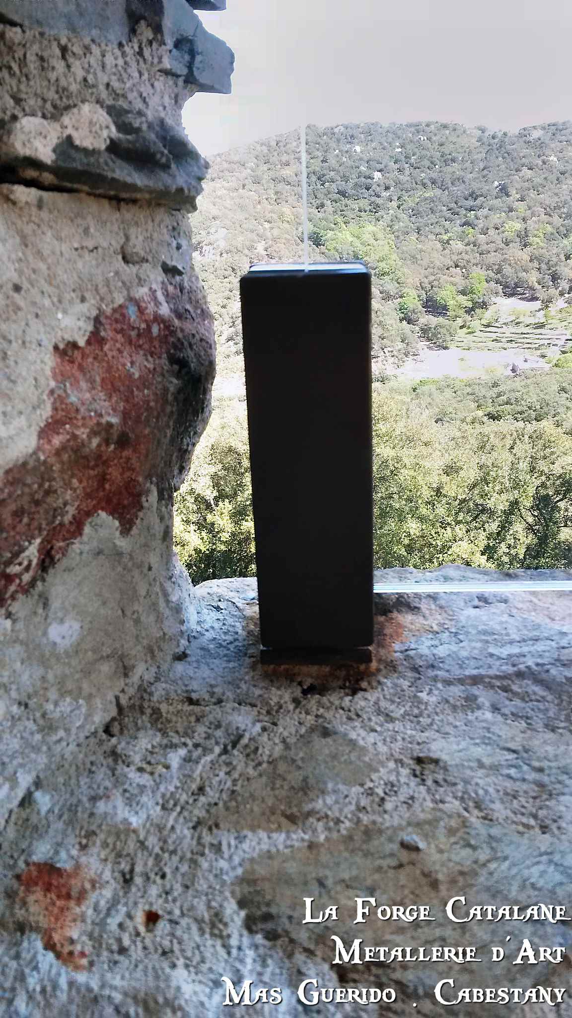 Rambarde vitrage integral Qrailing sans poteaux ni main courante forge catalane 11.jpg